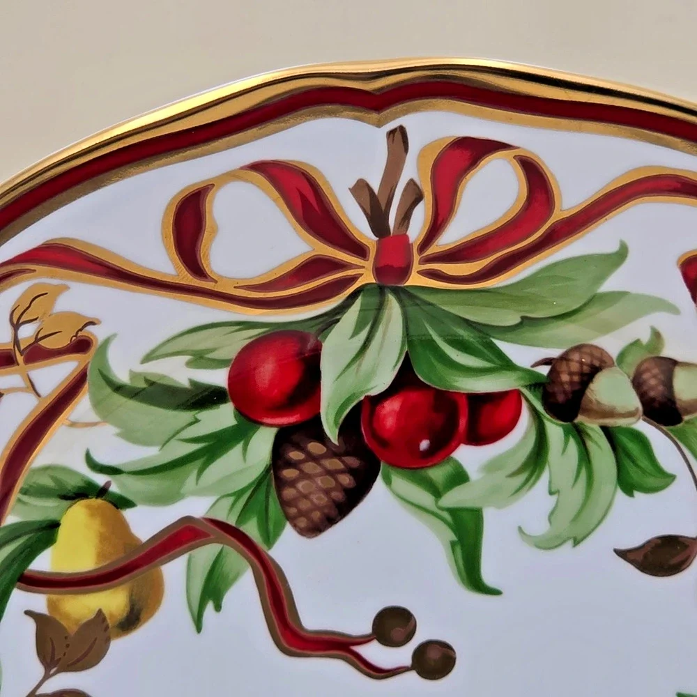 Tiffany & Co. Holiday Porcelain Dinner Plate Multicolor 24k Gold Trim Japan